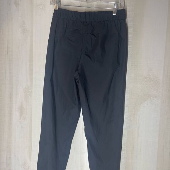 Lululemon Warpstreme high rise 7/8 jogger‎ black button front pockets, size 28 - Picture 15 of 15